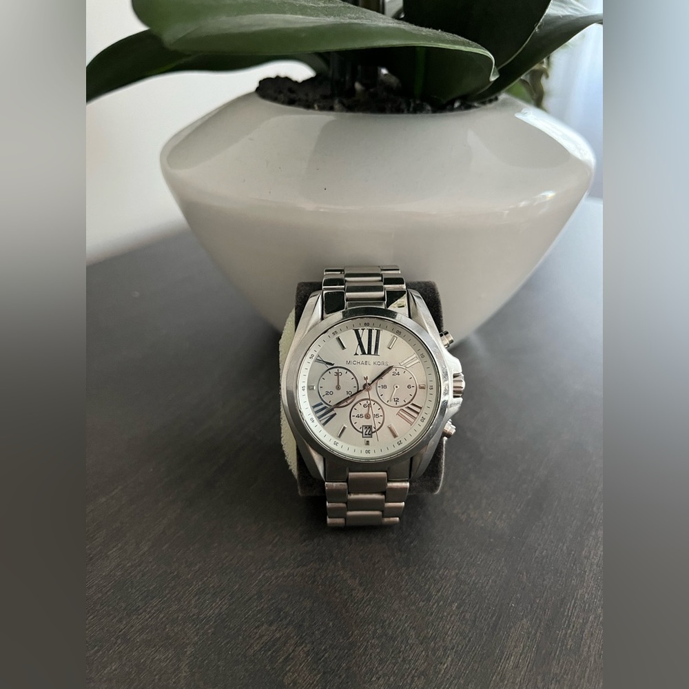 Micheal kors silver watch